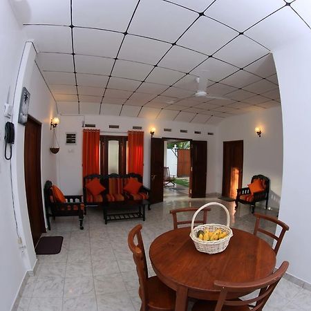 Summer Dew Villa Talpe Pokoj fotografie